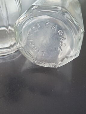 Vintage Libbey Clear Glass Salt & Pepper Shakers - Octagonal Design